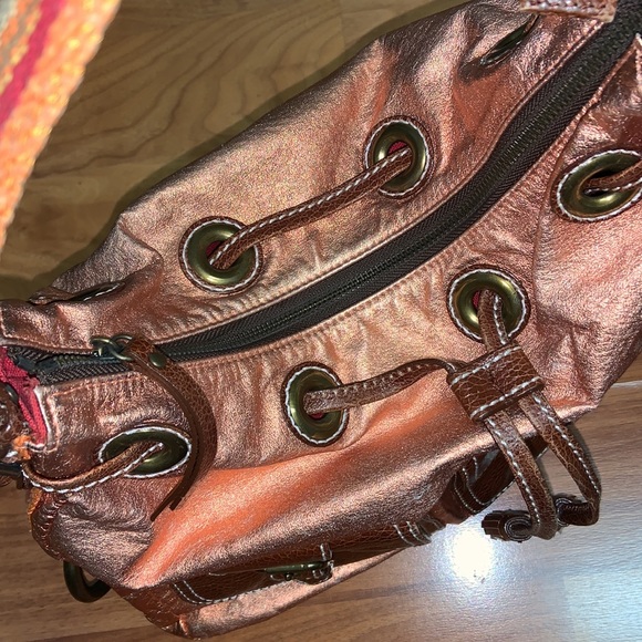 Isabella Fiore Metallic Bag with Guitar Strap Handle - Picture 9 of 14